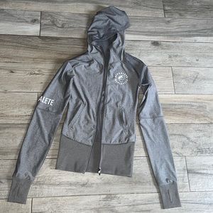 Alphalete Sweater with hoodie